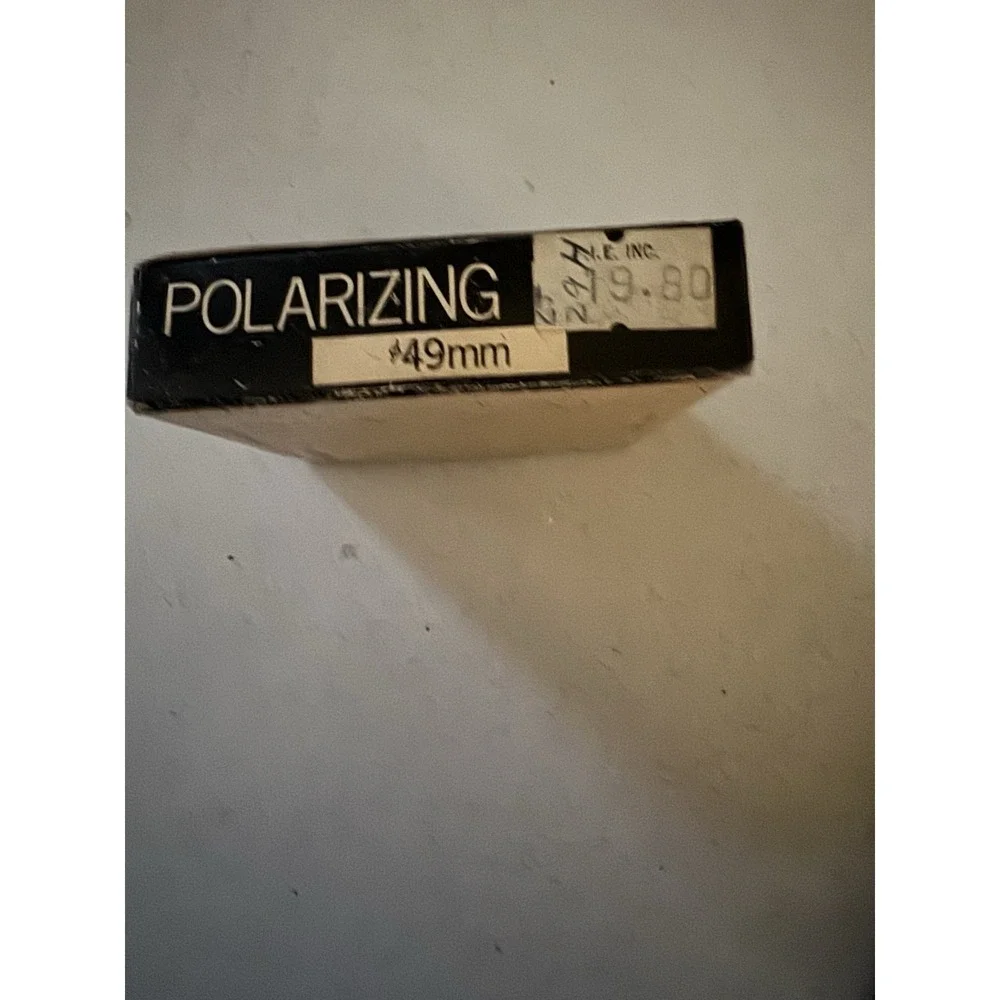 MINOLTA 49mm NEW POLARIZING SCREW in FILTER GENUINE ORIGINAL MINOLTA OLD STOCK